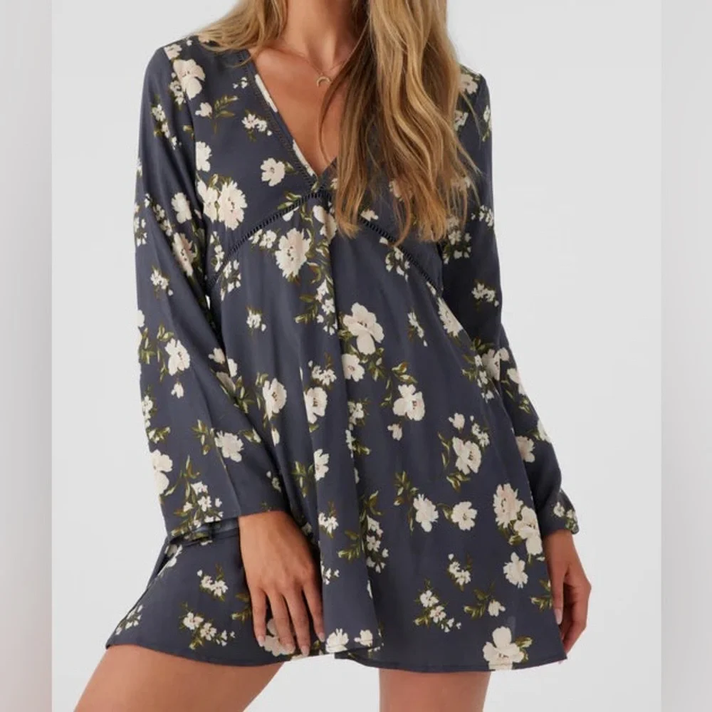 O'Neill Navy Floral Long-Sleeve V-Neck Dress - Picture 1 of 13